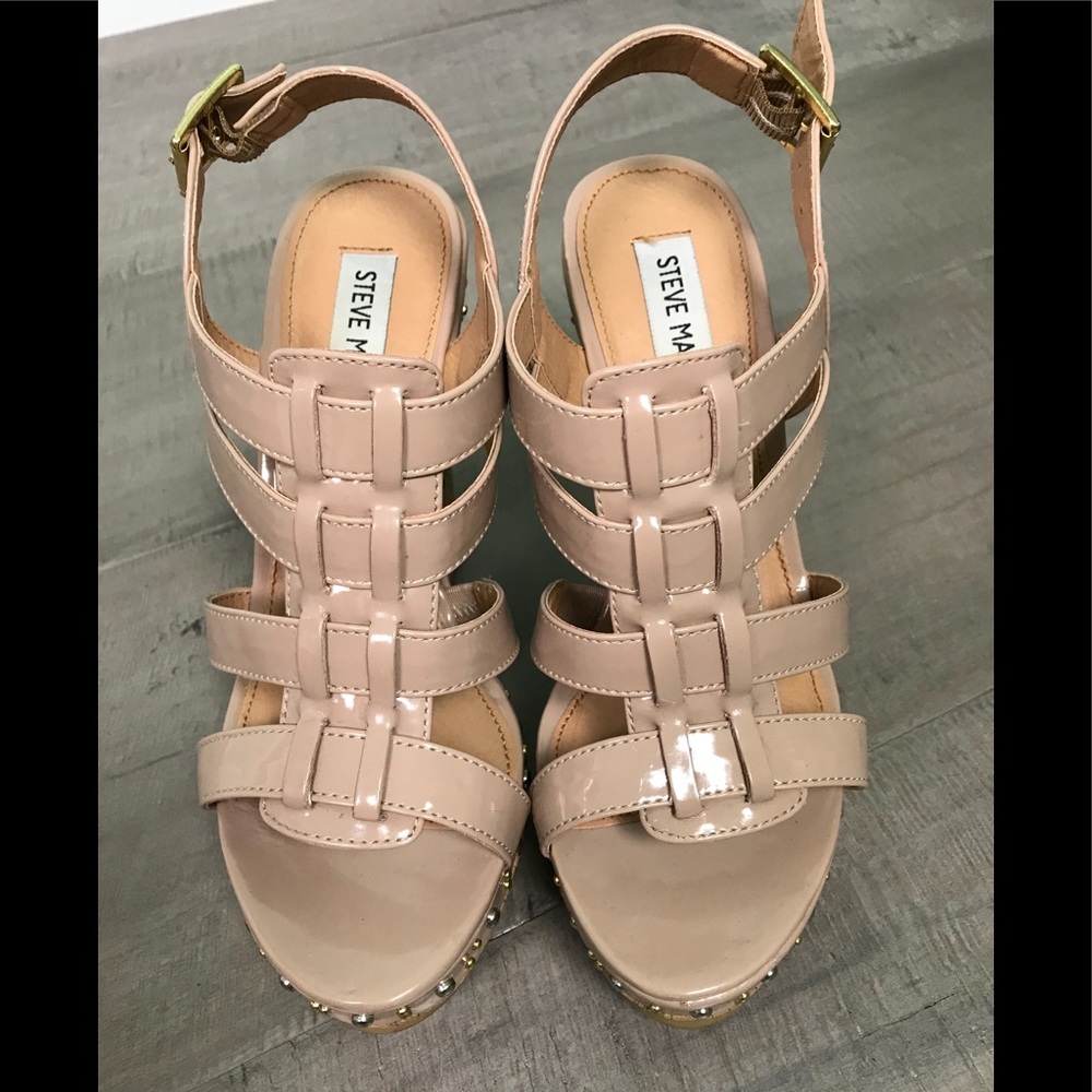 {Steve Madden} Blush Wedges